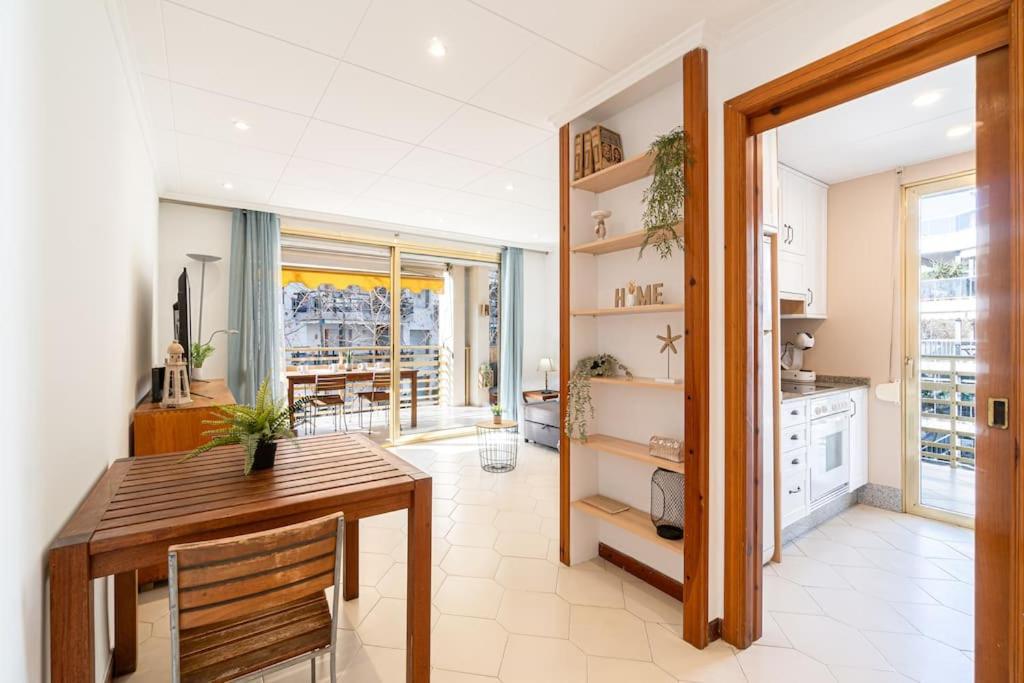 50mbeach-2room-pool-wifi-bigterrace-portavntura-aa10 Apartamento